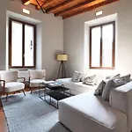 La Foppa Home - Large & Trendy Flat Moscova-Brera